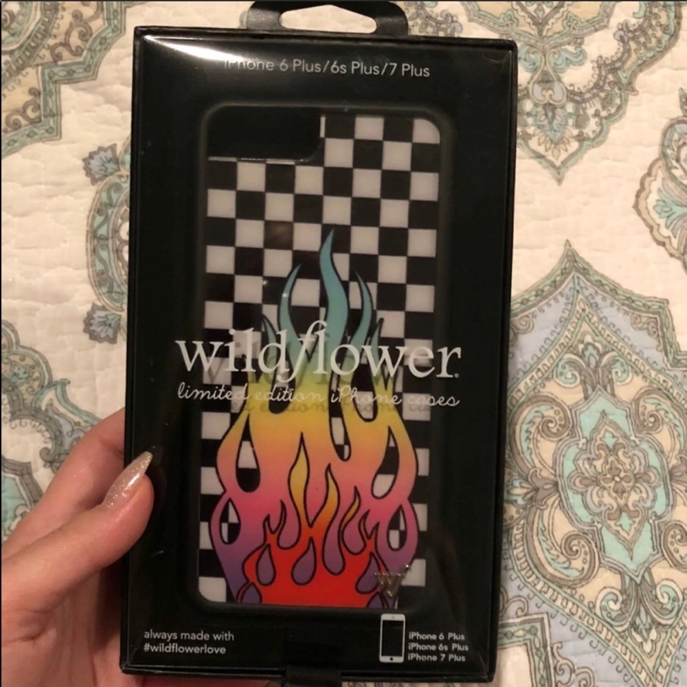 Tana Mongeau Wildflower iphone plus case